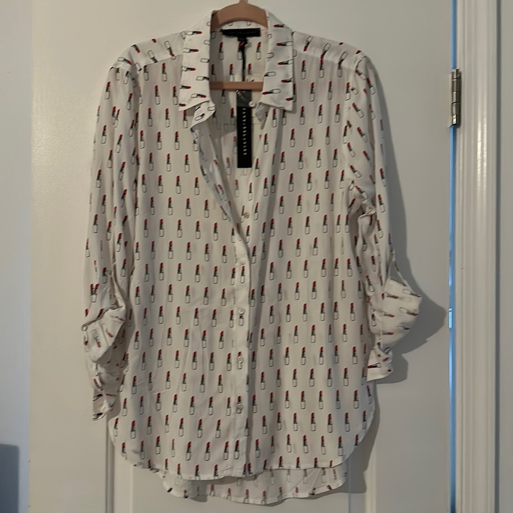 Red lipstick 💄 button down white shirt NWT